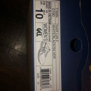 ASICS women’s size 10